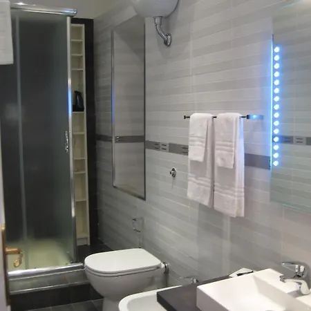Apartment Tra Sogno E Realta Mellini Rom